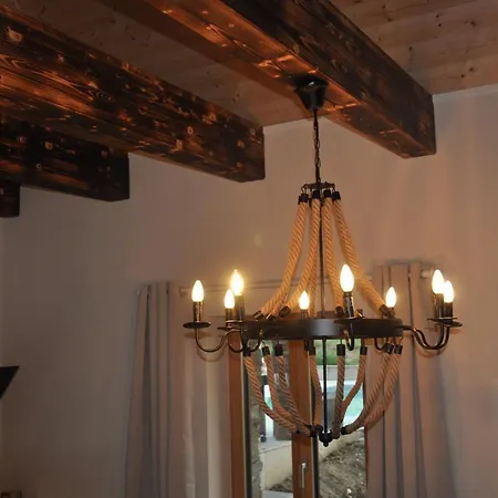 Landvilla Sinelia Premium