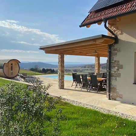 Landvilla Sinelia Premium Villa *