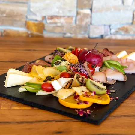 Landvilla Sinelia Premium