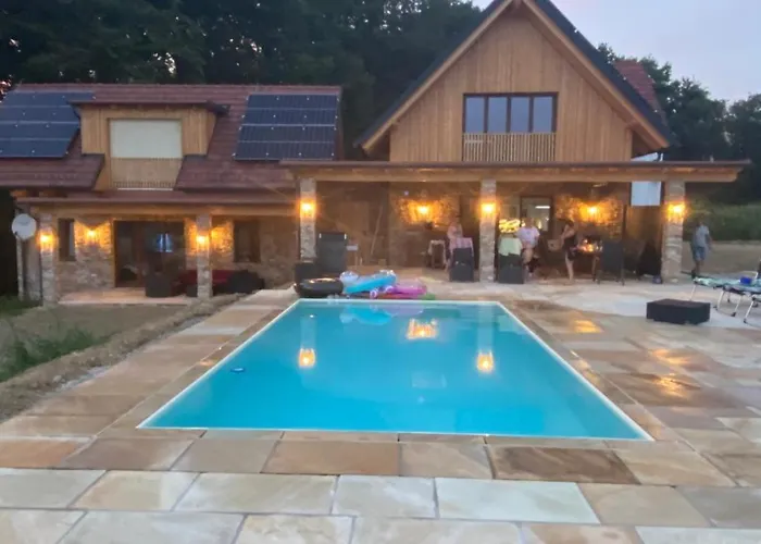 Landvilla Sinelia Premium 펜션