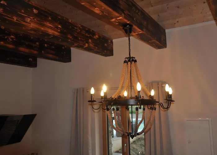 Landvilla Sinelia Premium